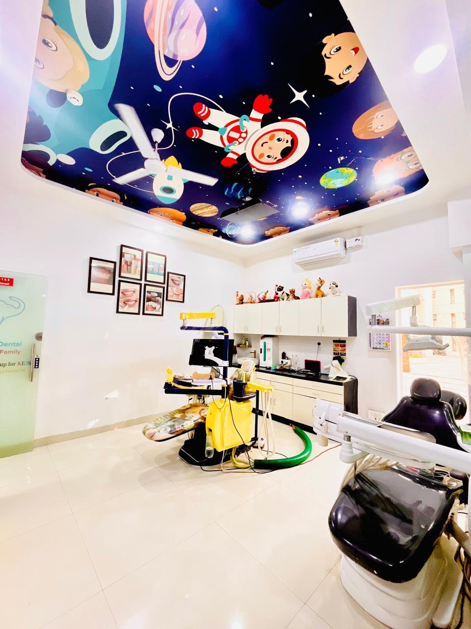 Comfortable pediatric dental care environment
